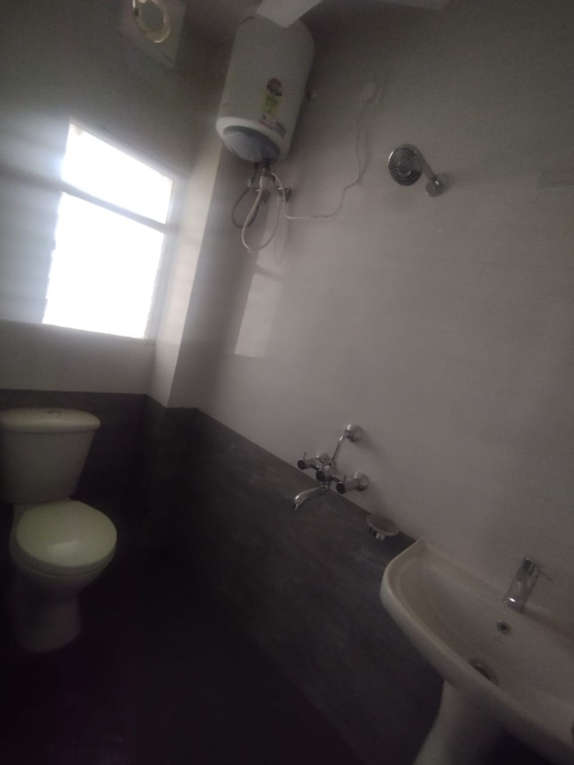 Unfurnished 3bhk in AIDC, Guwahati, Assam, India for Rent